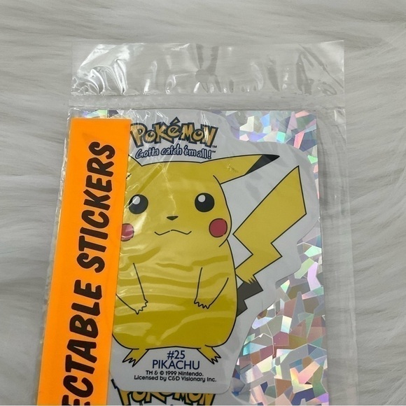 Pokémon Collectible Stickers NWT - Picture 2 of 3